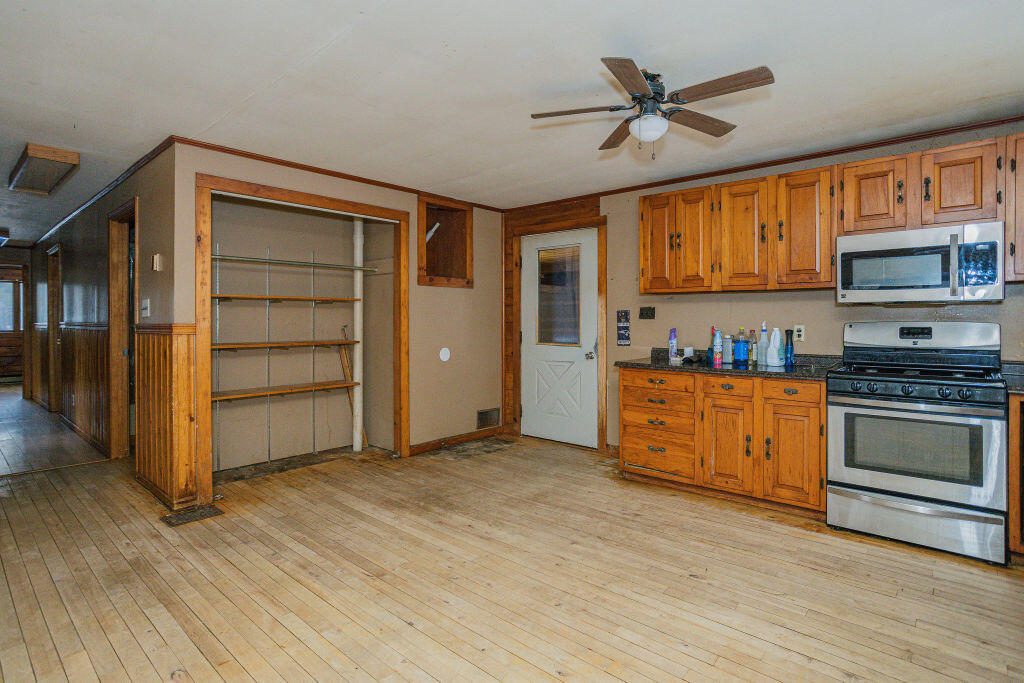 306 Lemon Stream Road New Portland, ME 04961 - Photo 3 of 41 taylor-kaminsky-photo-020