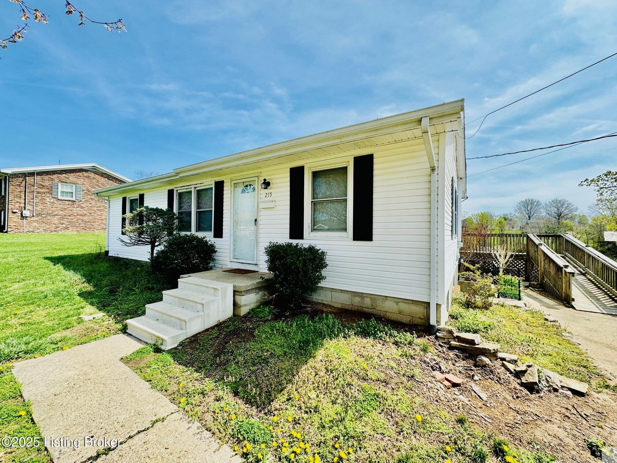 215 Rizer Avenue Springfield, KY 40069 - Photo 20 of 21 IMG_2040