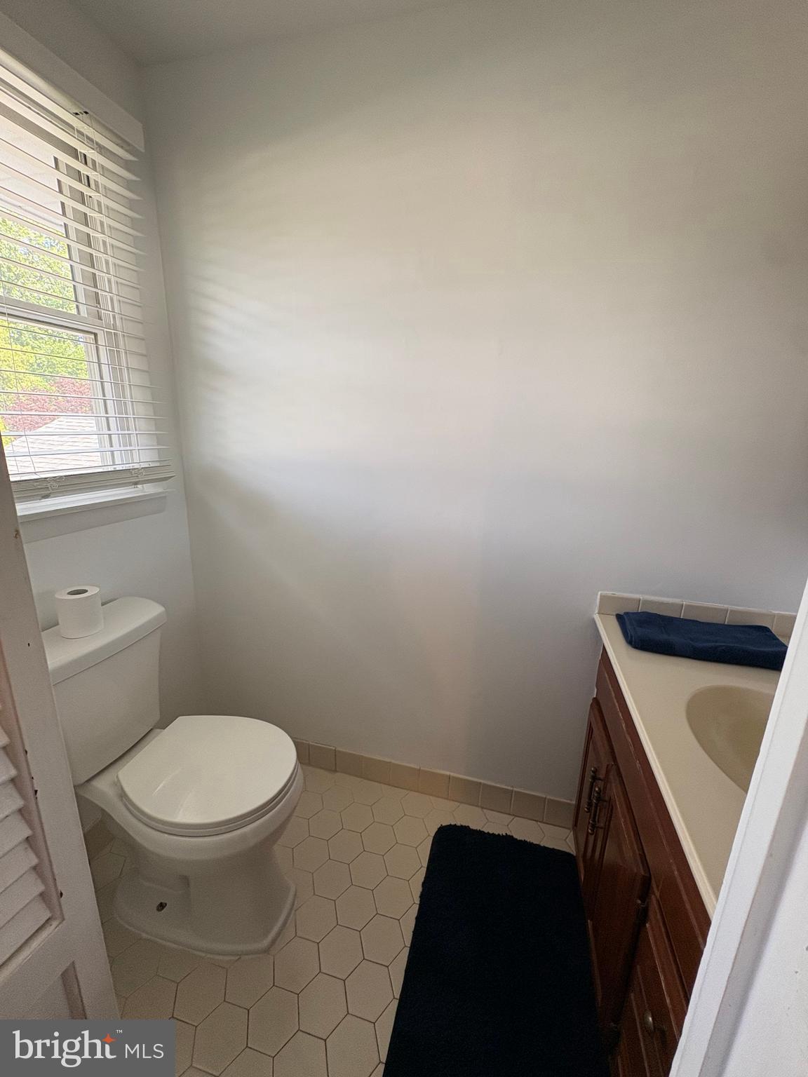2400 Beverly Road Cinnaminson, NJ 08077 - Photo 11 of 13