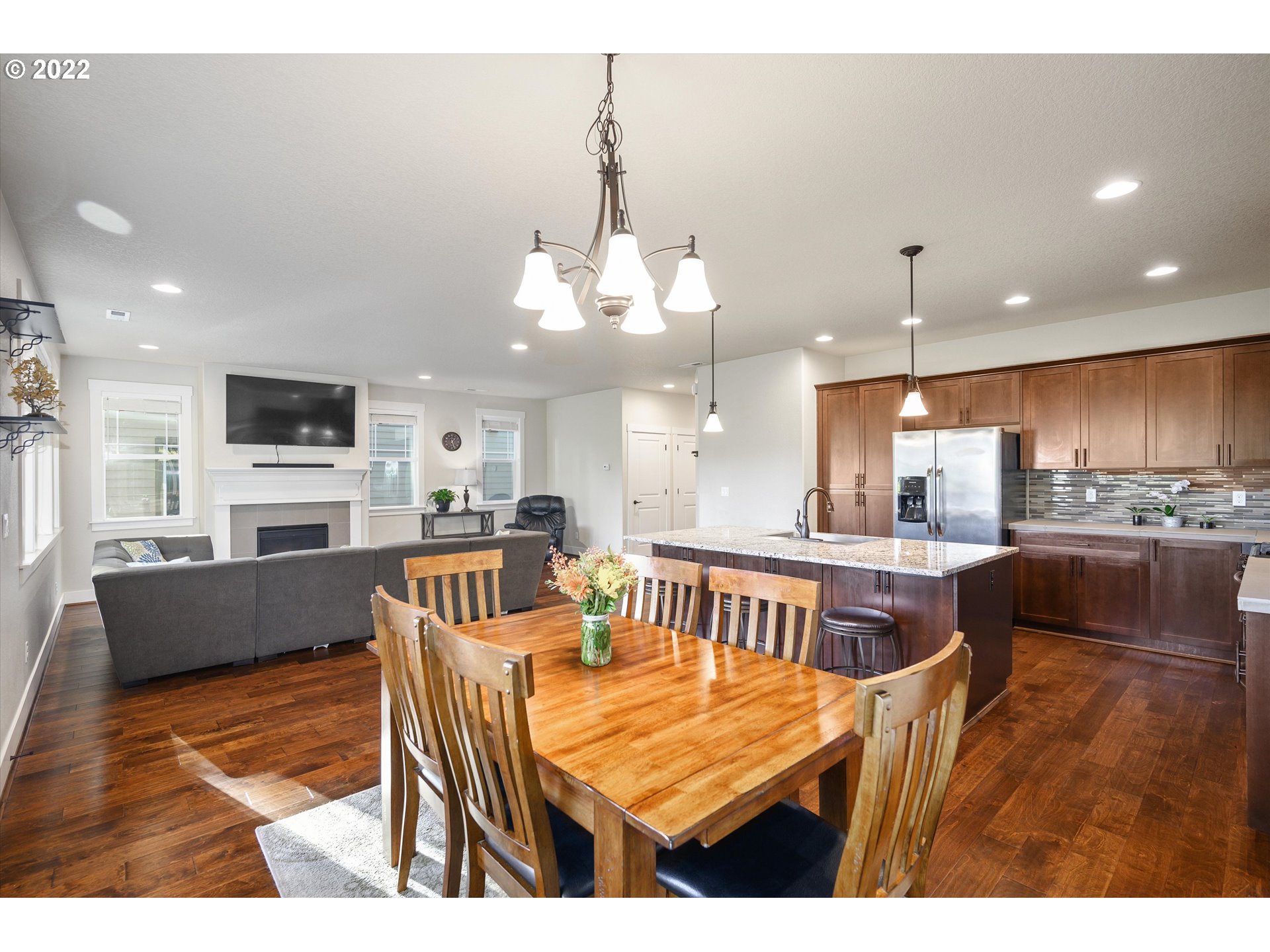 9940 Southwest Old Weir Road Beaverton, OR 97008 - Photo 13 of 32 Dining Area