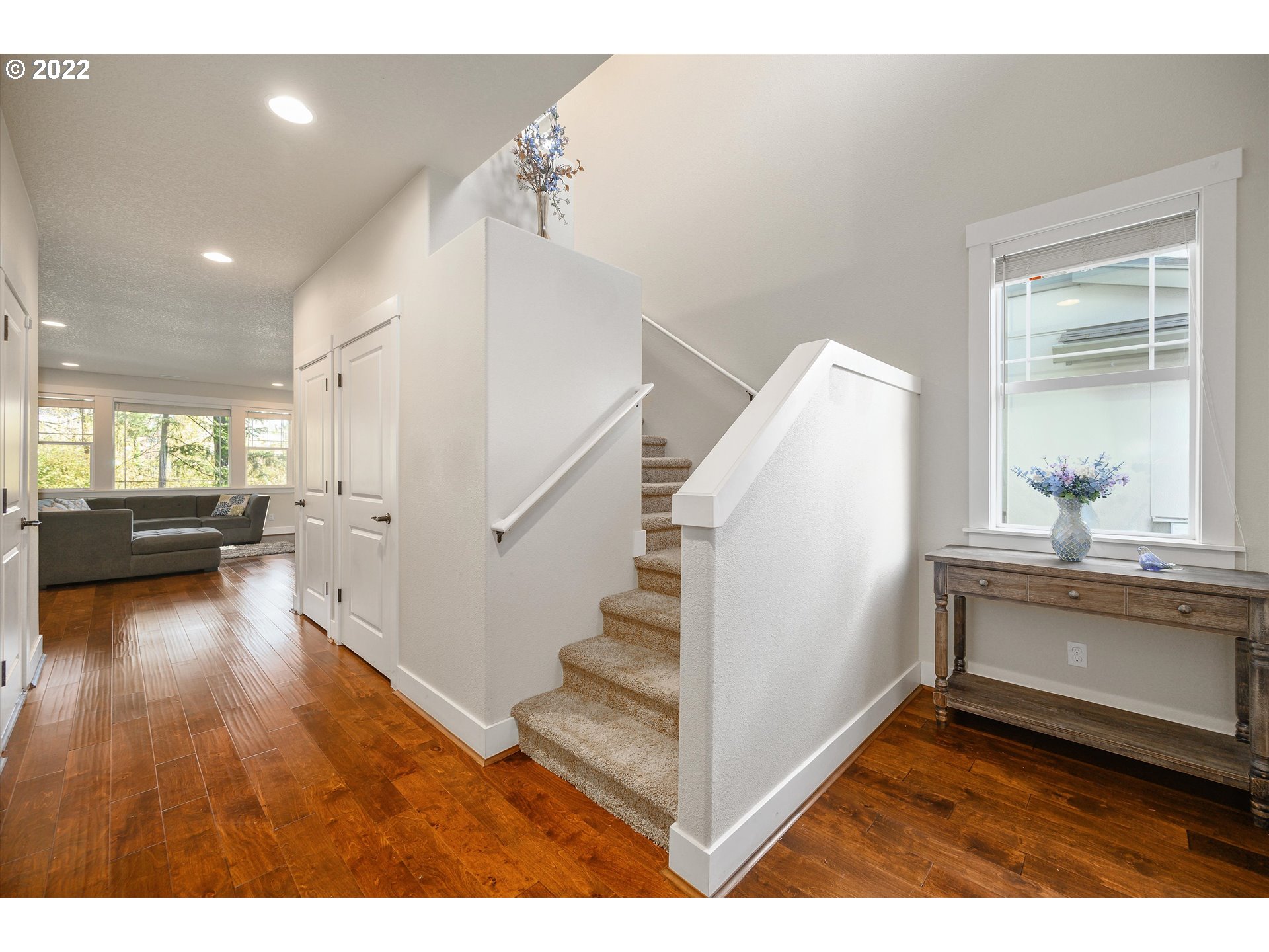 9940 Southwest Old Weir Road Beaverton, OR 97008 - Photo 17 of 32 Staircase