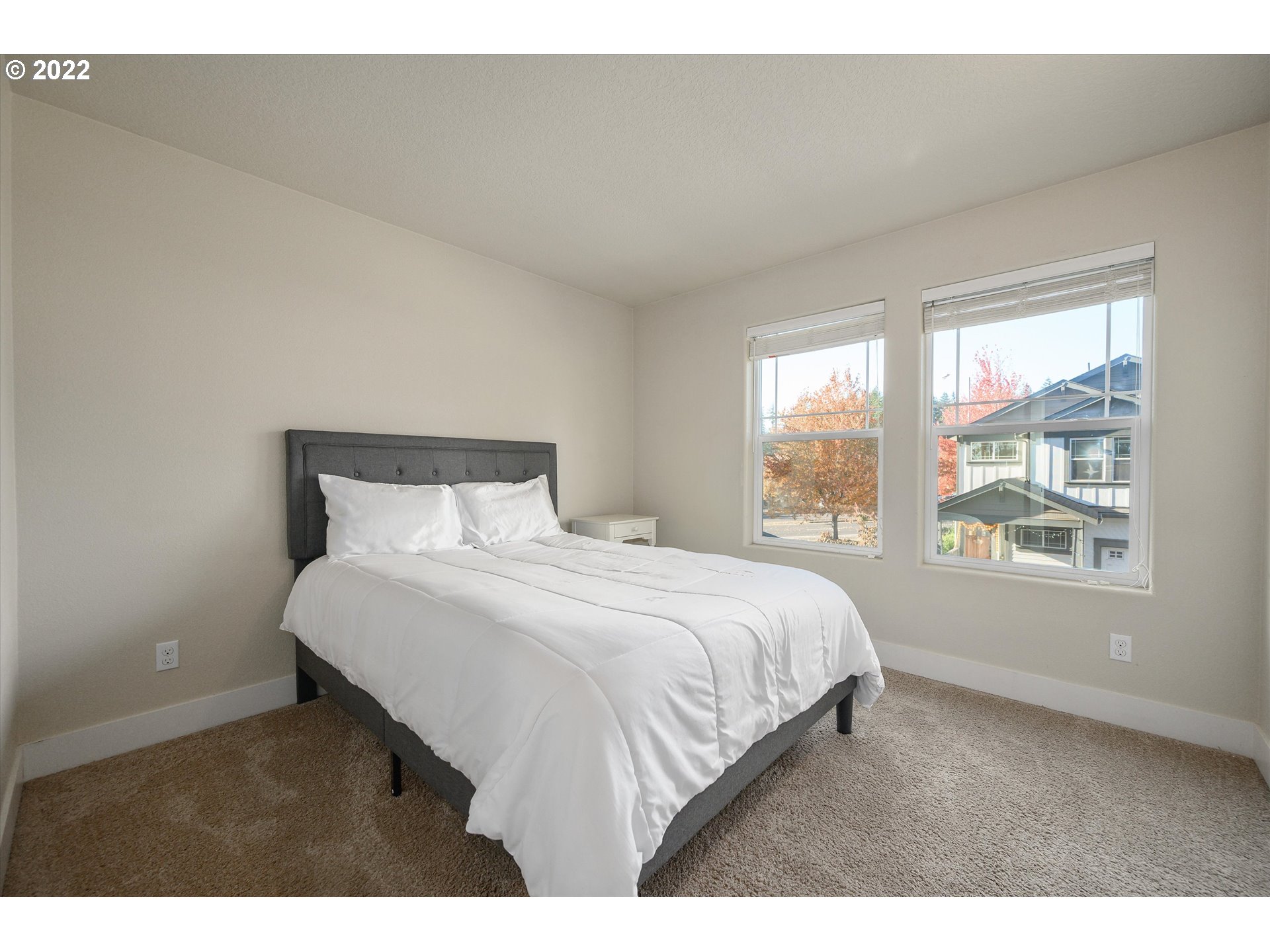 9940 Southwest Old Weir Road Beaverton, OR 97008 - Photo 24 of 32 Bedroom
