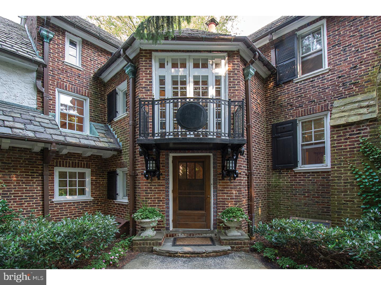 135 Rolling Road Bala Cynwyd, PA 19004 - Photo 2 of 25 Gallery Image 2