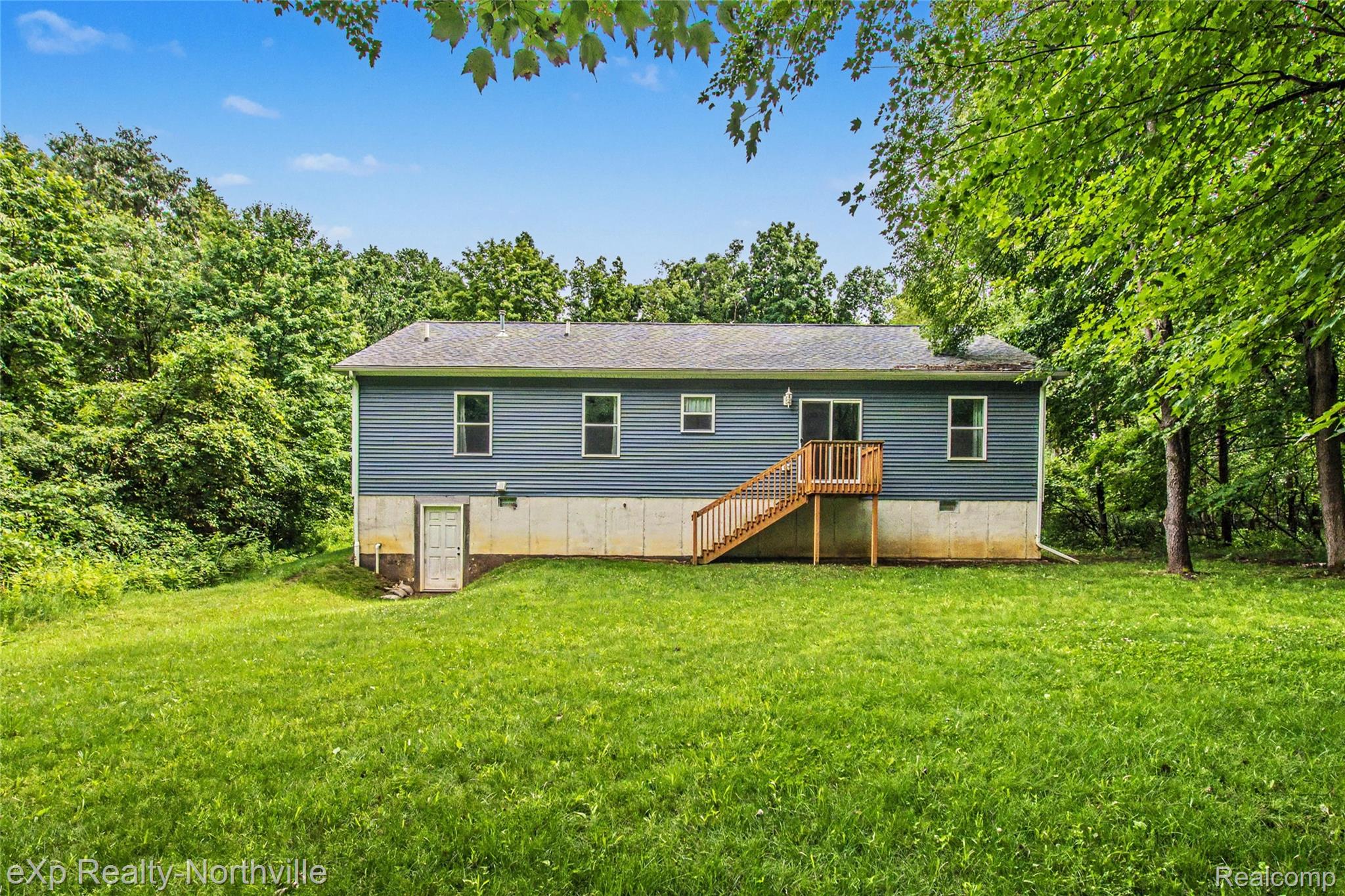 1765 Parker Road Holly, MI 48442 - Photo 40 of 46 Back house