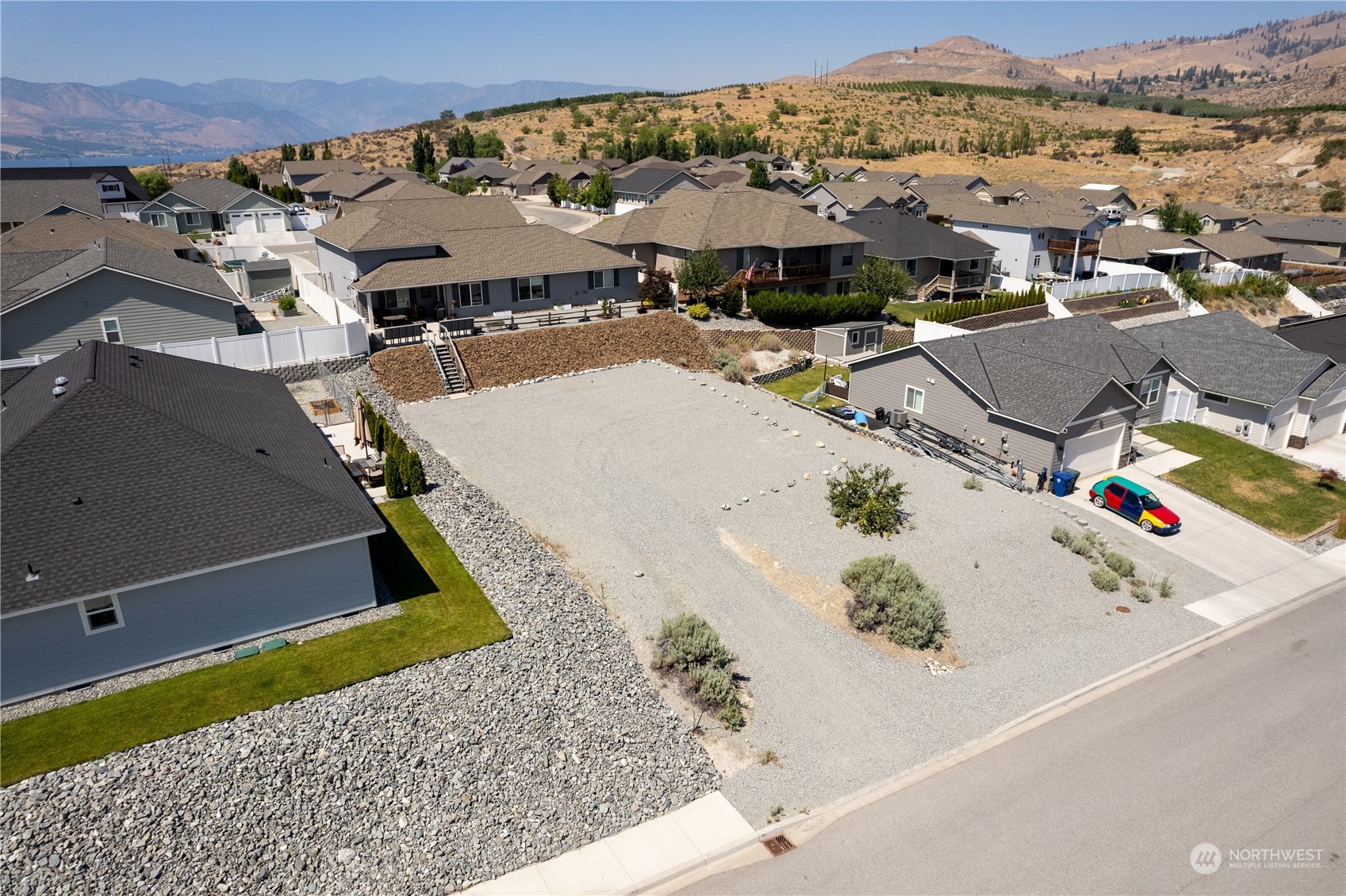 415 Spring View Place Chelan, WA 98816 - Photo 8 of 16 Gallery Image 8