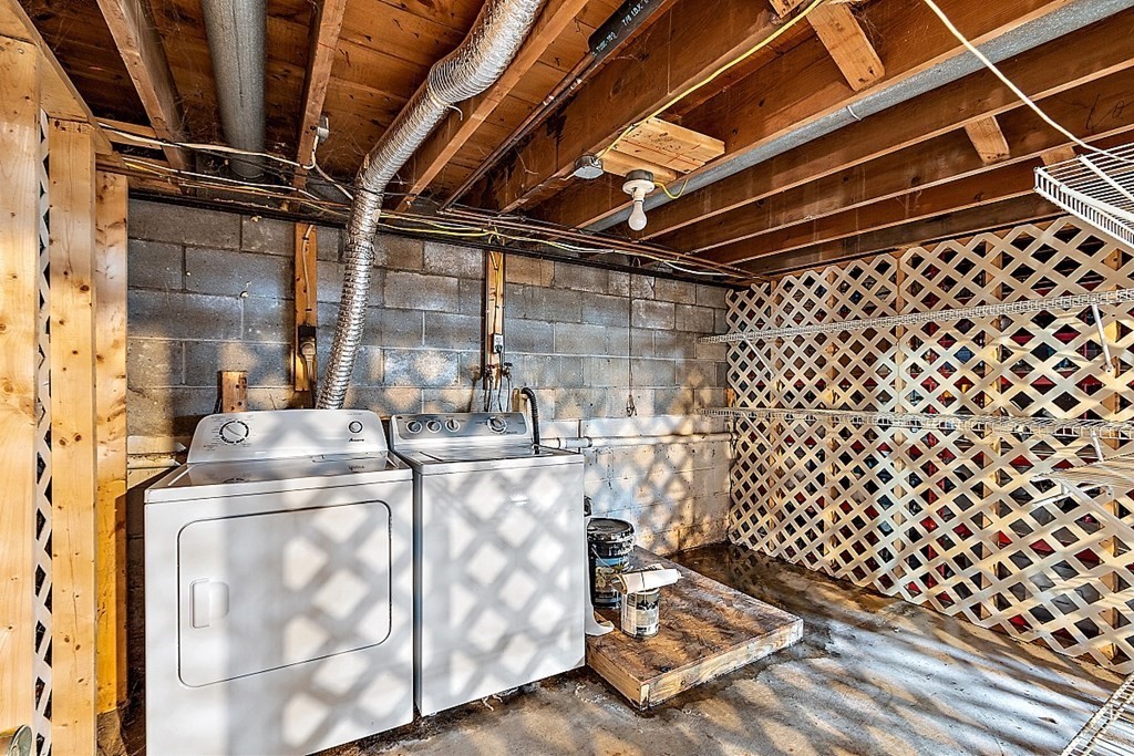 10 Vecchia Street, Unit C Webster, MA 01570 - Photo 19 of 29 a view of utility room