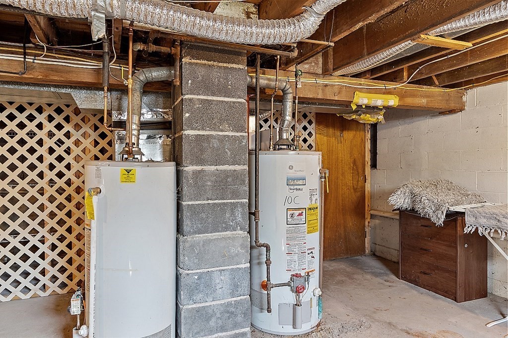10 Vecchia Street, Unit C Webster, MA 01570 - Photo 20 of 29 a view of storage and utility room