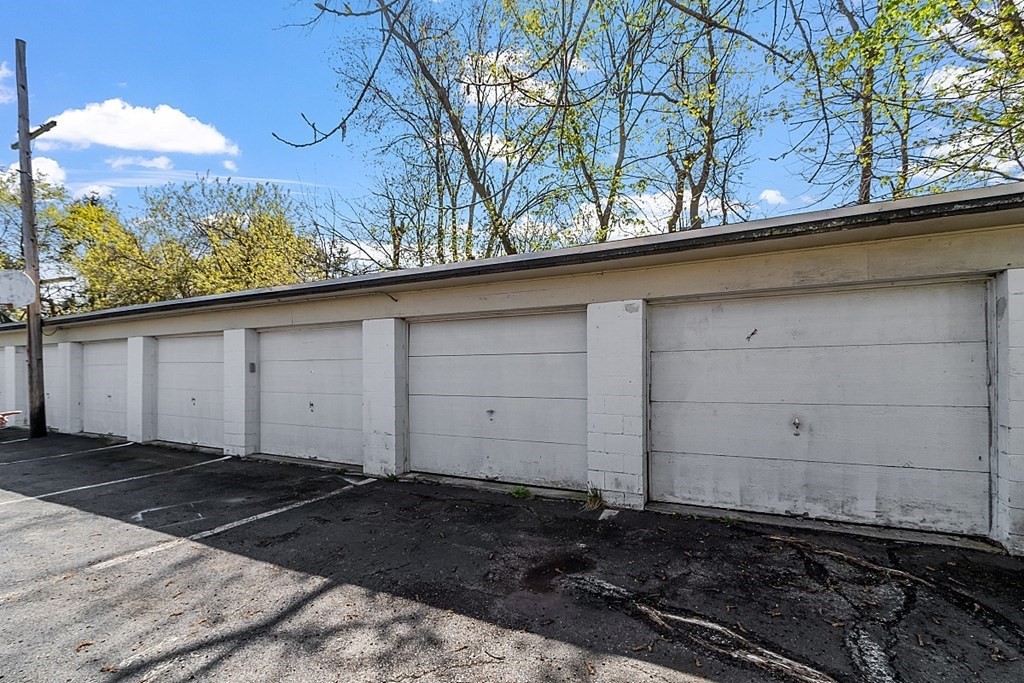 10 Vecchia Street, Unit C Webster, MA 01570 - Photo 29 of 29 a view of a backyard