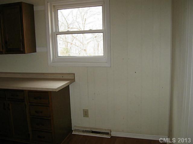 435 Perry Road Troutman, NC 28166 - Photo 5 of 16 Gallery Image 5