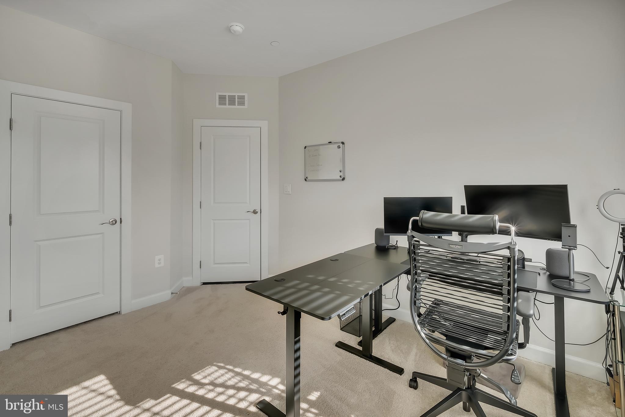 2918 Middleham Court Hanover, MD 21076 - Photo 18 of 37 a view of a livingroom with furniture