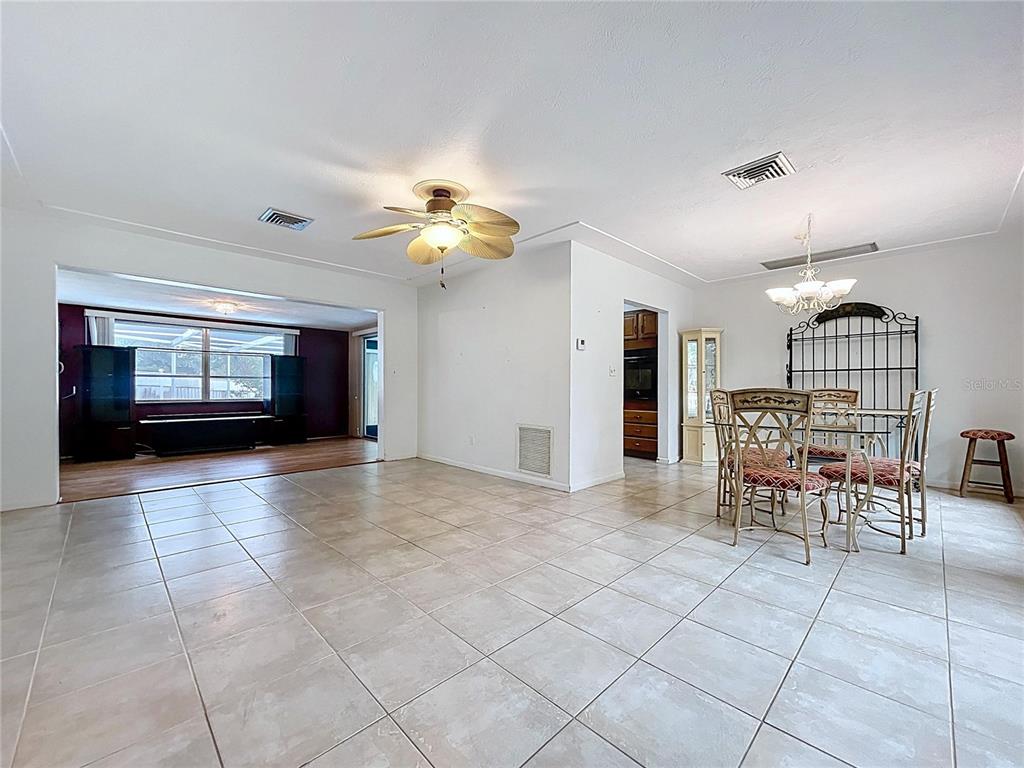 1002 Bay Breeze Terrace Largo, FL 33770 - Photo 18 of 46