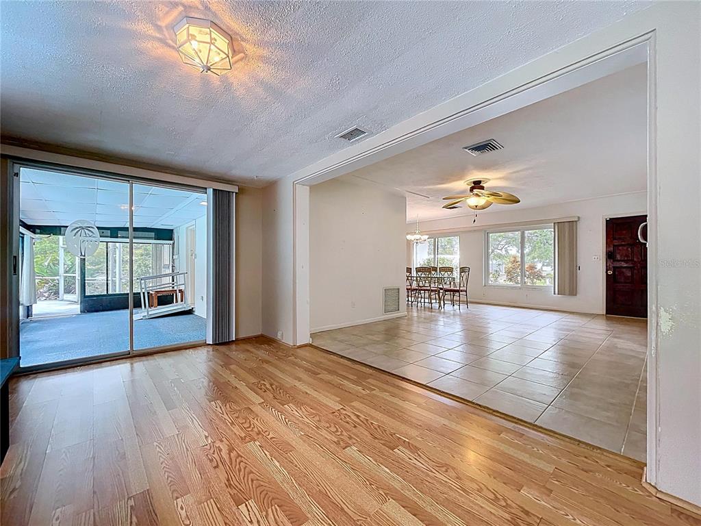 1002 Bay Breeze Terrace Largo, FL 33770 - Photo 22 of 46