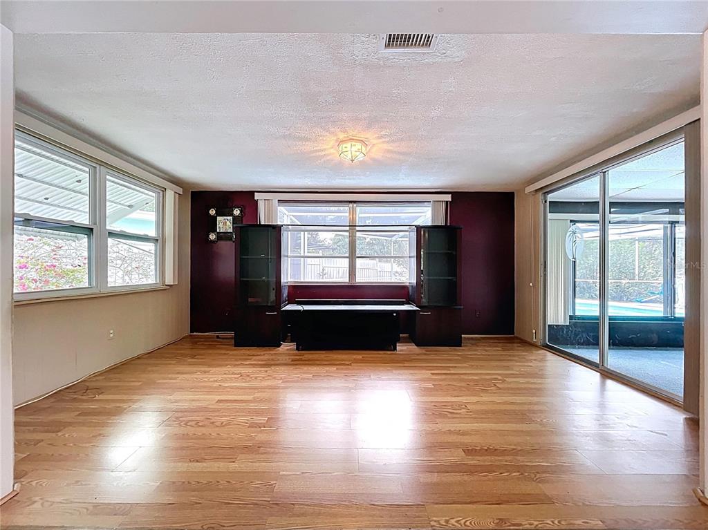 1002 Bay Breeze Terrace Largo, FL 33770 - Photo 24 of 46