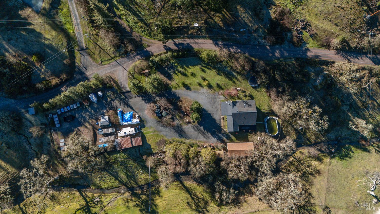 8400 Cave Creek Road Redwood Valley, CA 95470 - Photo 3 of 36