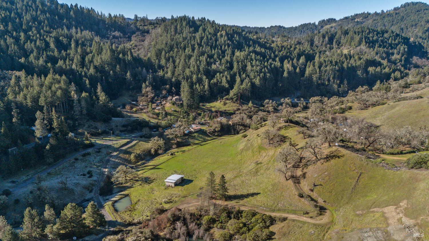 8400 Cave Creek Road Redwood Valley, CA 95470 - Photo 31 of 37