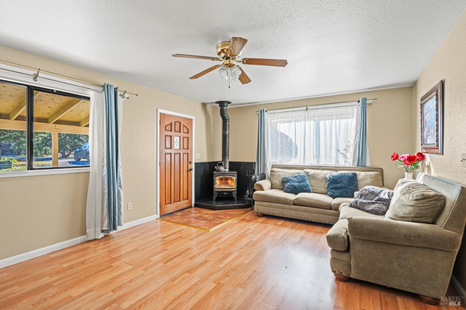 8400 Cave Creek Road Redwood Valley, CA 95470 - Photo 4 of 36