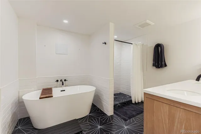 $985,000 | 8267 Arapahoe Peak Street, Littleton, CO 80125