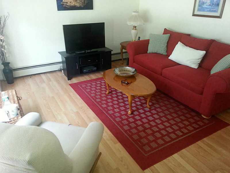 1 Meagans Way, Unit 1 Windham, ME 04062 - Photo 4 of 31 Living Room.