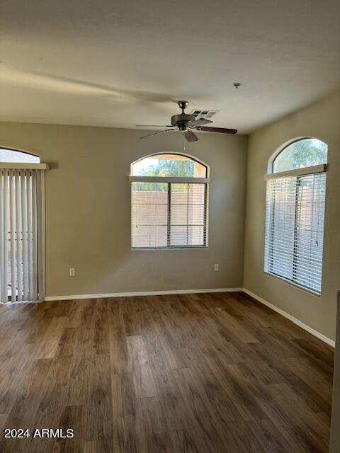 2727 North Price Road, Unit 47 Chandler, AZ 85224 - Photo 3 of 20 Living area