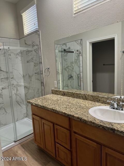 2727 North Price Road, Unit 47 Chandler, AZ 85224 - Photo 5 of 20 Master Bath