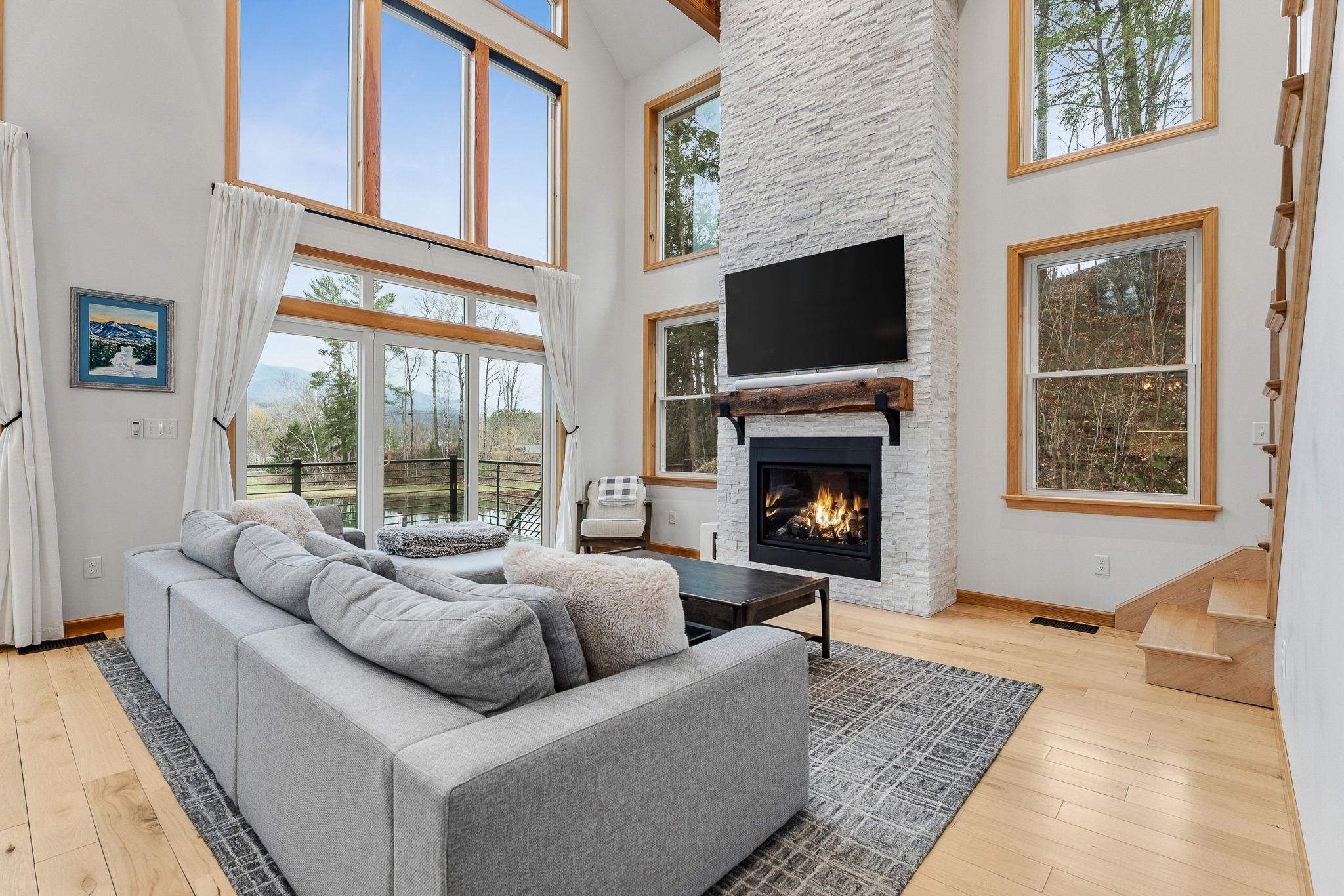 481 Weeks Hill Road Stowe, VT 05672 - Photo 24 of 54