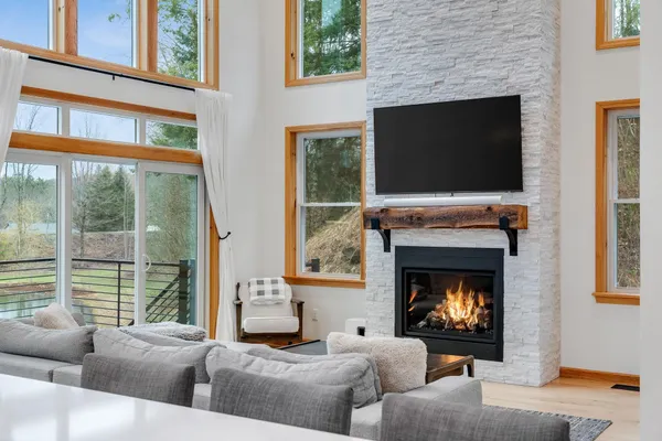 $2,175,000 | 481 Weeks Hill Road, Stowe, VT 05672
