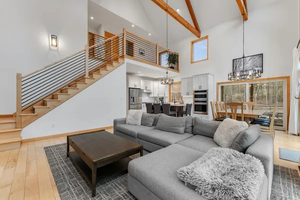 $2,175,000 | 481 Weeks Hill Road, Stowe, VT 05672