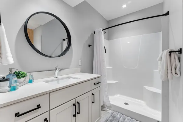 $2,175,000 | 481 Weeks Hill Road, Stowe, VT 05672