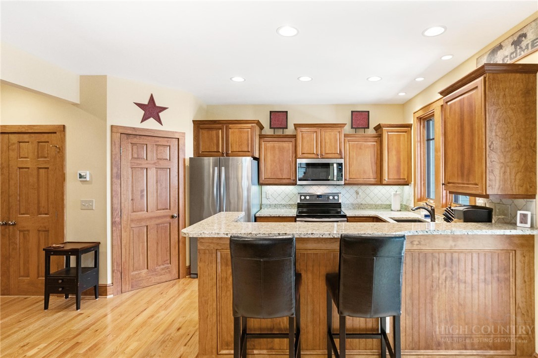 287 Ridge Haven Parkway, Unit R19B Banner Elk, NC 28604 - Photo 8 of 49