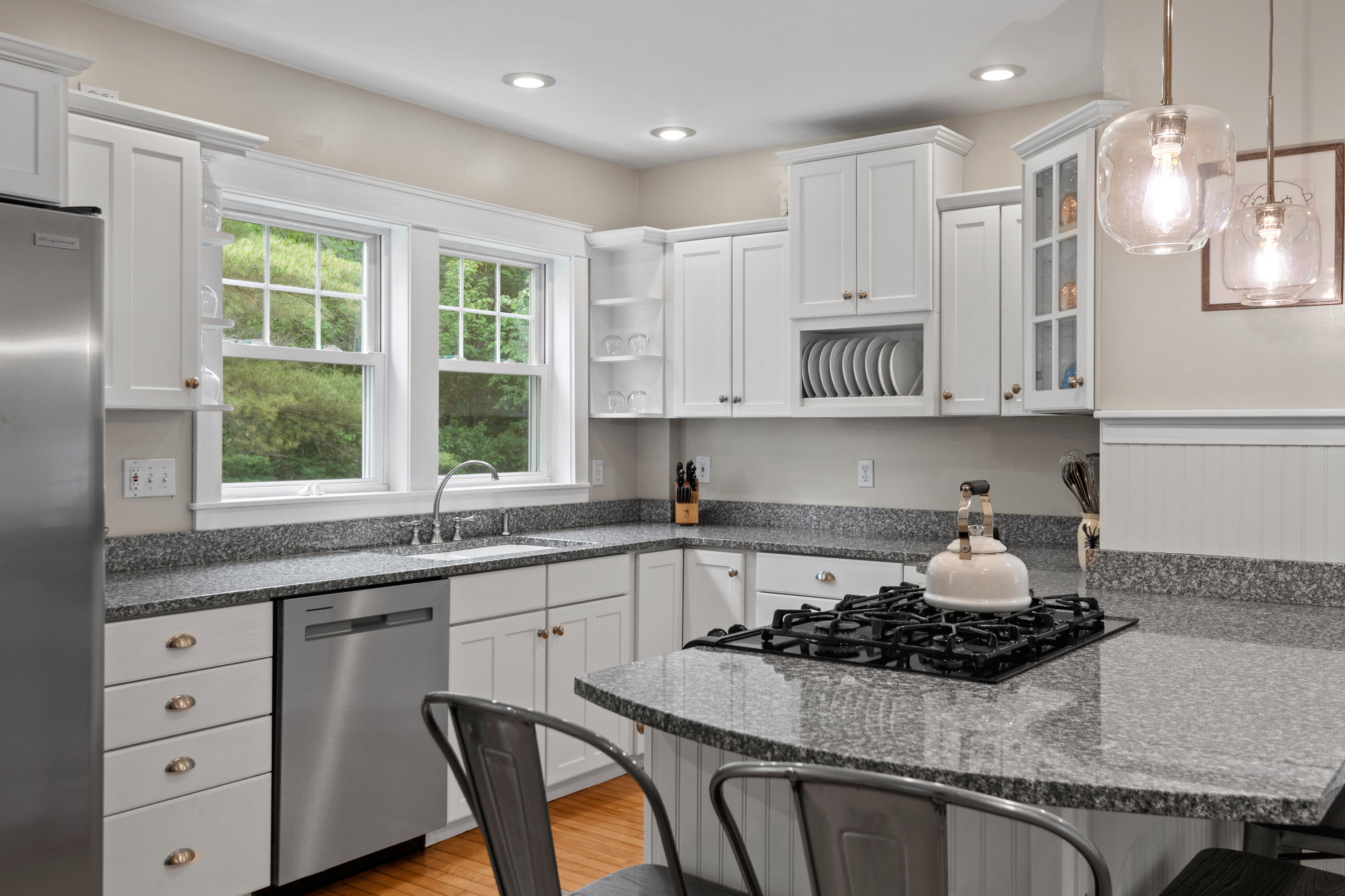 259 Middle Road Falmouth, ME 04105 - Photo 16 of 38 32_259 Middle Rd_PGM_Print