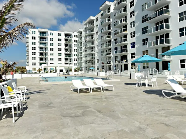 $3,000 | 3450 South Ocean Boulevard, Unit 619, Palm Beach, FL 33480