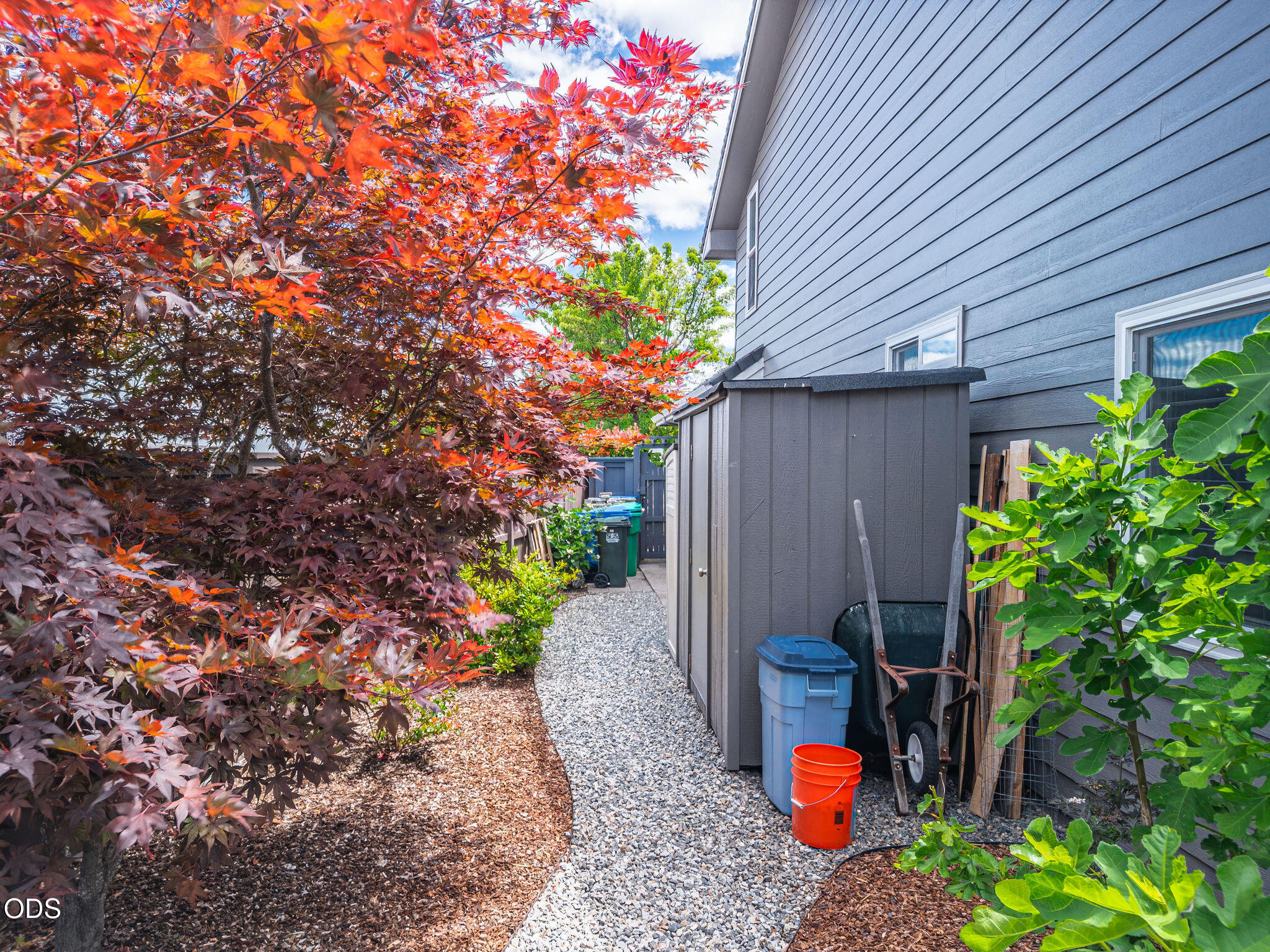 1085 Oak Grove Court Eagle Point, OR 97524 - Photo 64 of 70
