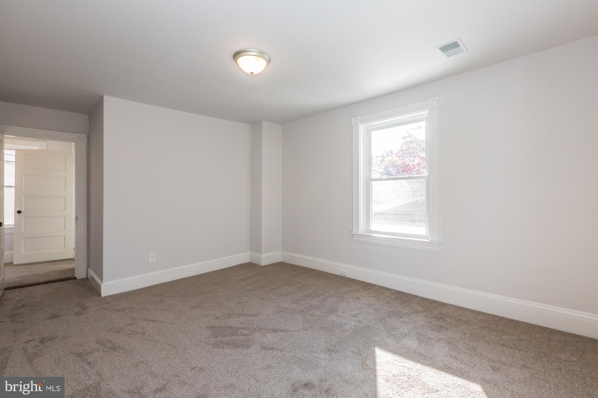 12 East Orange Street Lititz, PA 17543 - Photo 23 of 36 Gallery Image 23