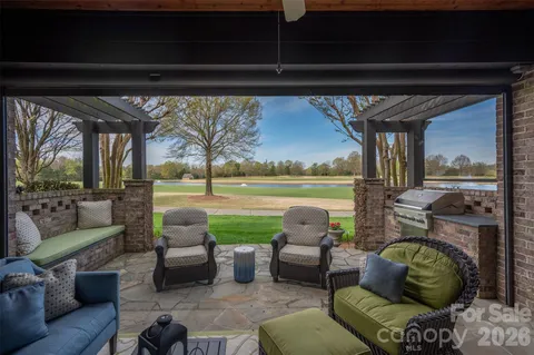 $2,300,000 | 306 Royal Crescent Lane, Waxhaw, NC 28173