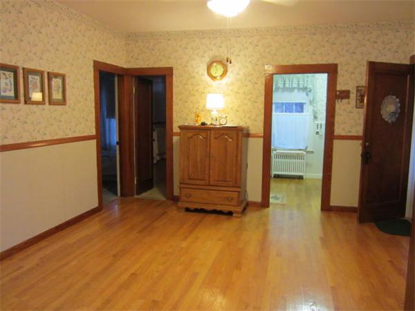 123 Fulton Street Woonsocket, RI 02895 - Photo 3 of 9