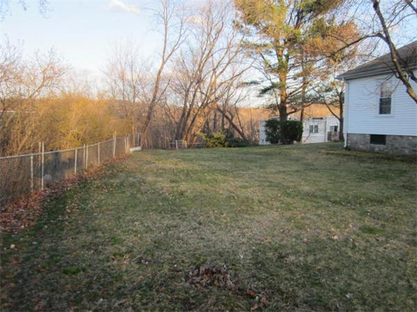 123 Fulton Street Woonsocket, RI 02895 - Photo 6 of 9