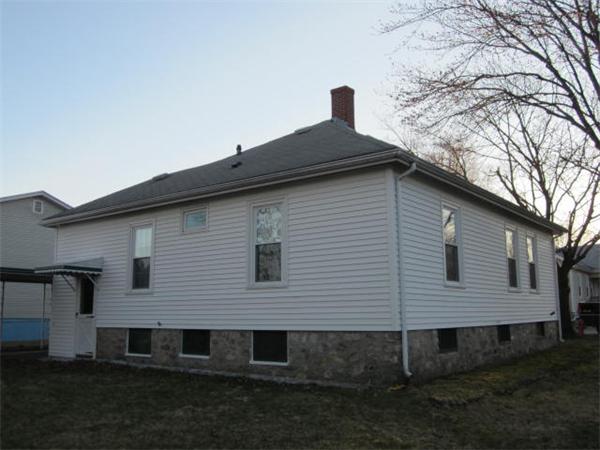 123 Fulton Street Woonsocket, RI 02895 - Photo 7 of 9