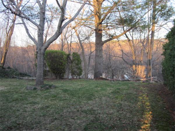 123 Fulton Street Woonsocket, RI 02895 - Photo 8 of 9
