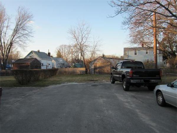 123 Fulton Street Woonsocket, RI 02895 - Photo 9 of 9