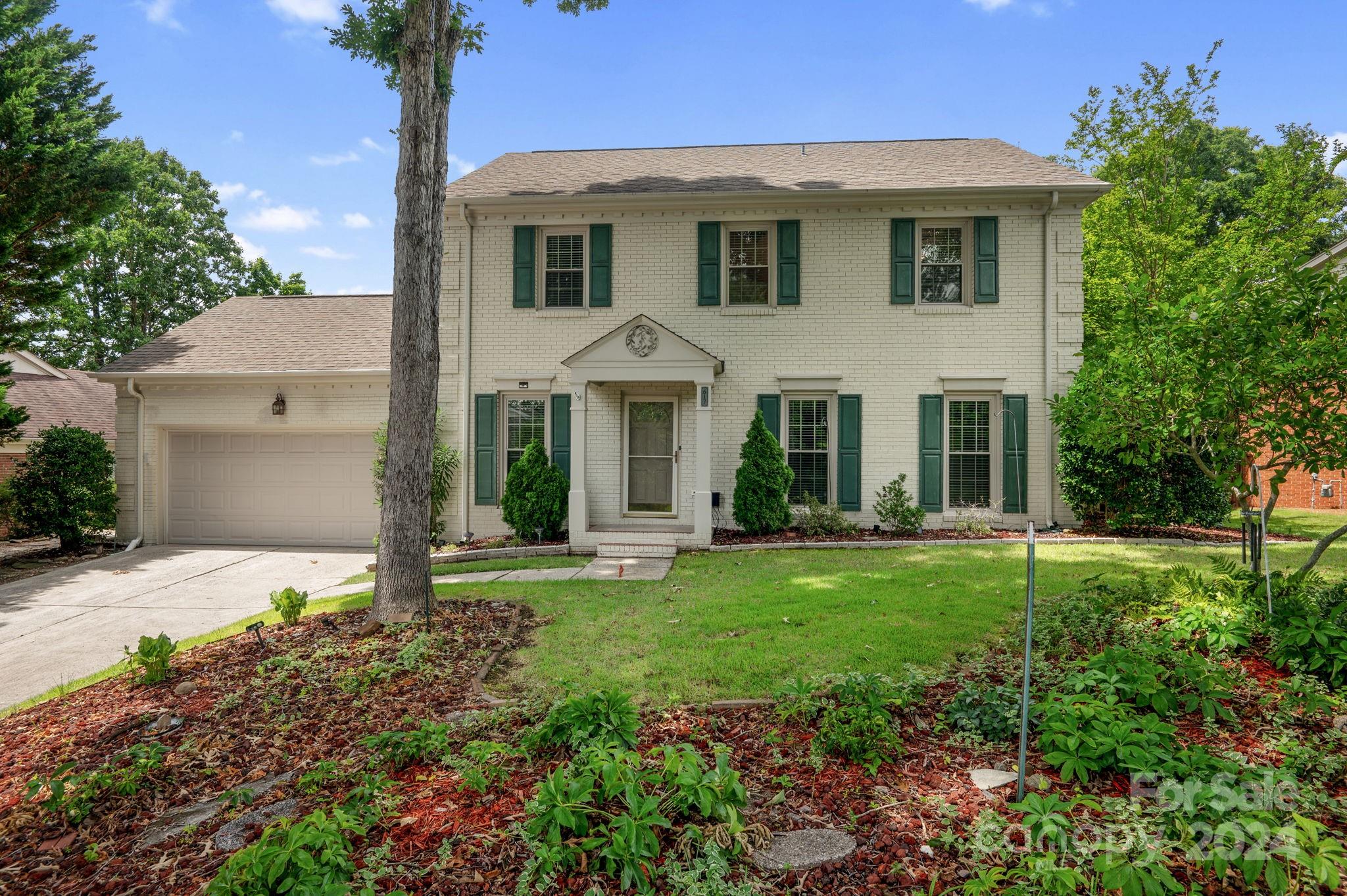 617 Fredricksburg Road Matthews, NC 28105 - Photo 1 of 36 Gallery Image 1