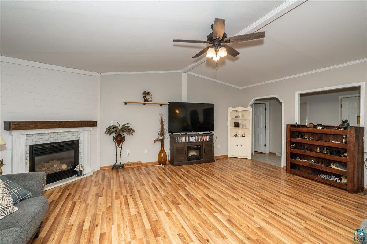 4612 Valley Brook Road Superior, WI 54880 - Photo 7 of 31