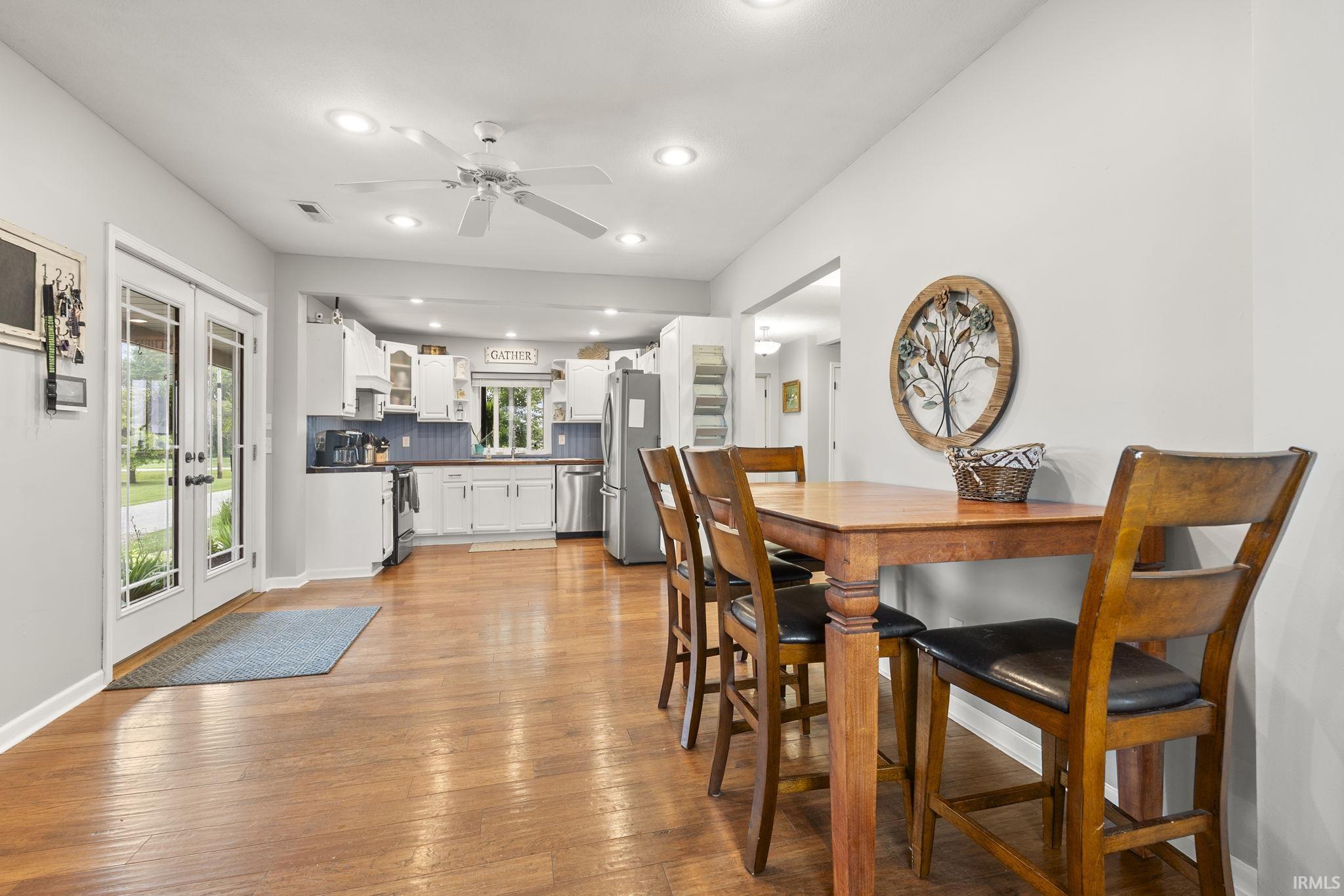 10805 Johnson Road Fort Wayne, IN 46818 - Photo 14 of 35