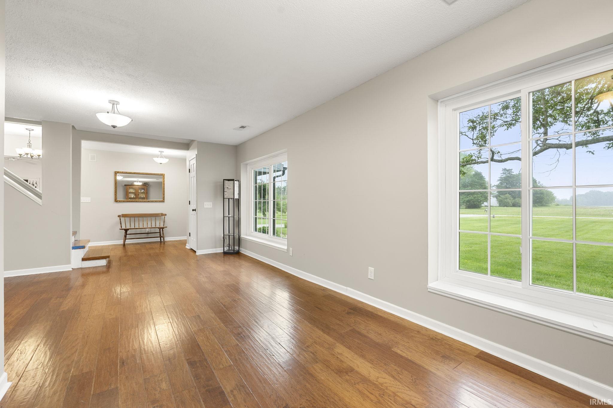 10805 Johnson Road Fort Wayne, IN 46818 - Photo 9 of 35
