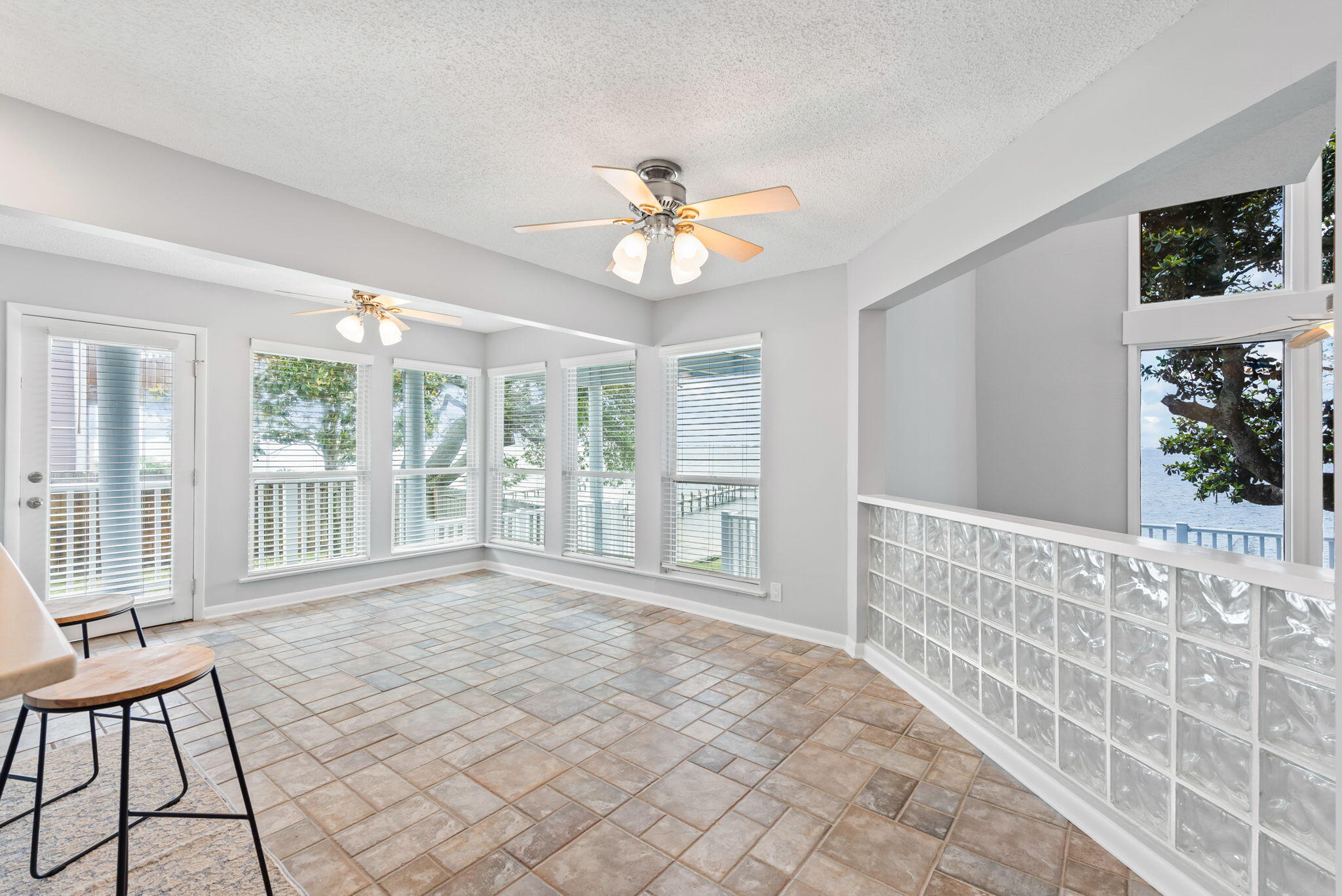 2062 Blue View Court Navarre, FL 32566 - Photo 34 of 74 Blue View-18