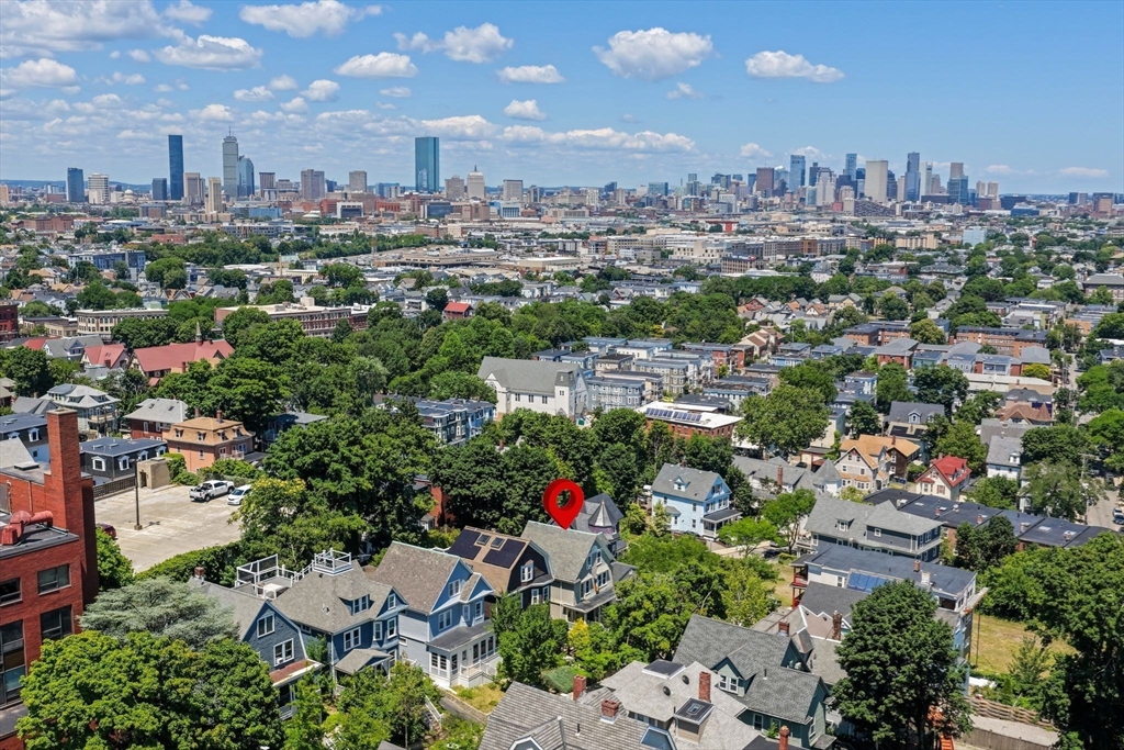 17 Windermere Road Boston, MA 02125 - Photo 37 of 38