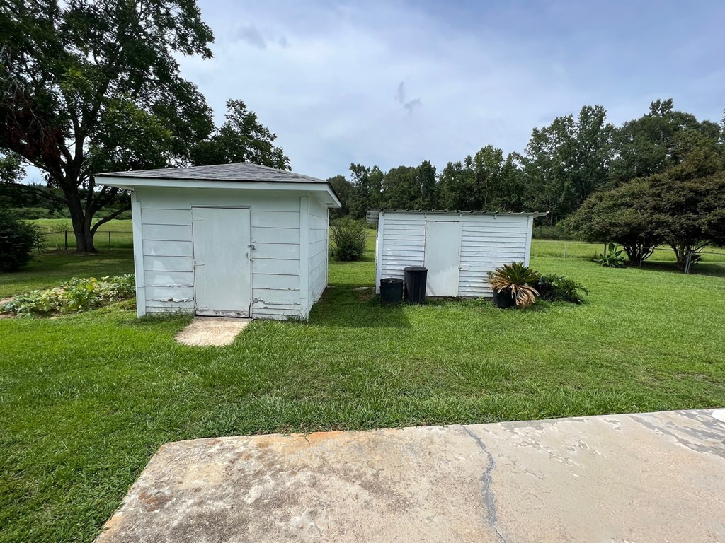 1047 Welsh Road Magnolia, MS 39652 - Photo 26 of 32 Shop/storage & pump house