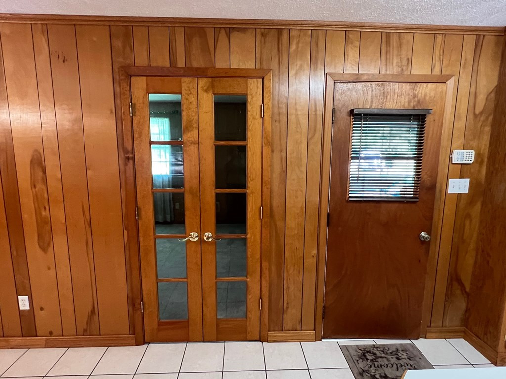 1047 Welsh Road Magnolia, MS 39652 - Photo 8 of 32 Doors