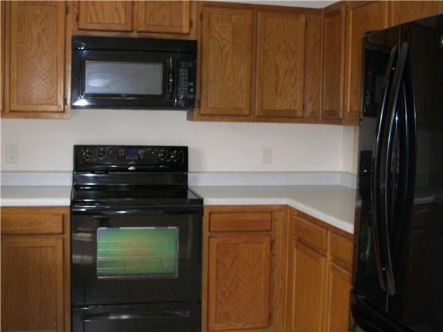 1003 Edwin Road Dickson, TN 37055 - Photo 2 of 13 Kitchen with newer appliances