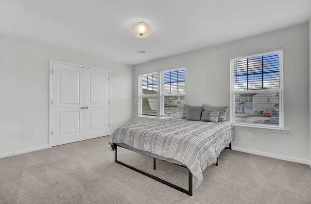 $2,795 | 522 Purple Finch Road, Summerville, SC 29486