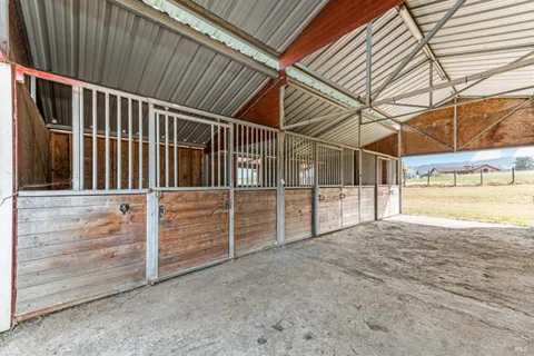 $2,495,000 | 8571 Brand Lane, Penngrove, CA 94951